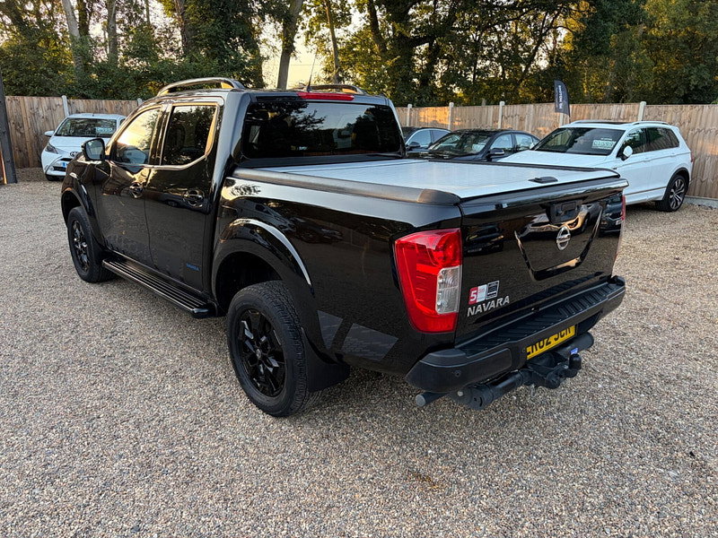 Nissan Navara 2.3 dCi N-Guard Auto 4WD Euro 6 4dr 4dr Automatic 2026
