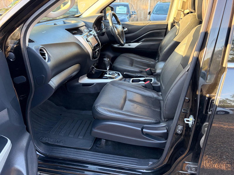 Nissan Navara 2.3 dCi Tekna Auto 4WD Euro 6 4dr 4dr Automatic 2026