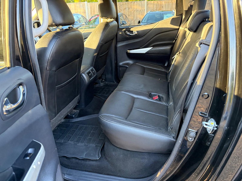 Nissan Navara 2.3 dCi Tekna Auto 4WD Euro 6 4dr 4dr Automatic 2026