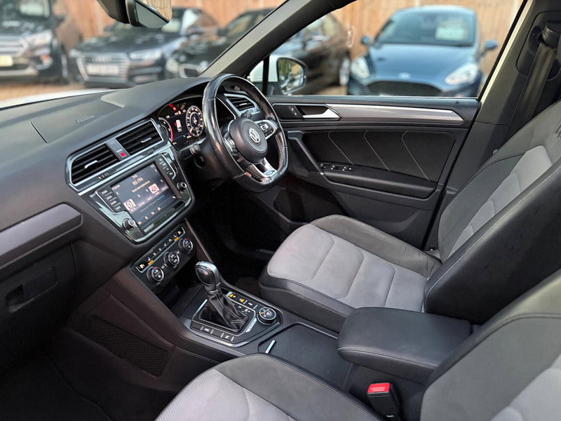 Volkswagen Tiguan 2.0 TDI BlueMotion Tech R-Line DSG 4Motion Euro 6 (s/s) 5dr 5dr Automatic 2026