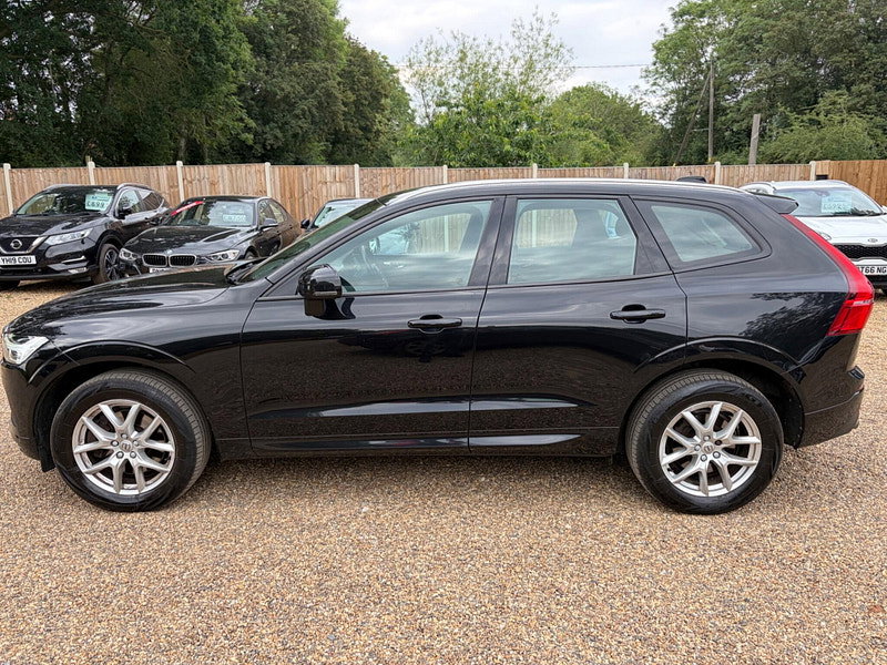 Volvo XC60 2.0 D4 Momentum Pro Auto AWD Euro 6 (s/s) 5dr 5dr Automatic 2026
