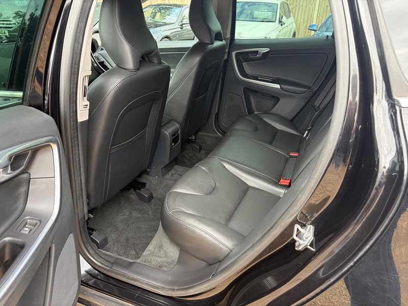 Volvo XC60 2.0 D4 SE Lux Euro 6 (s/s) 5dr 5dr Manual 2026