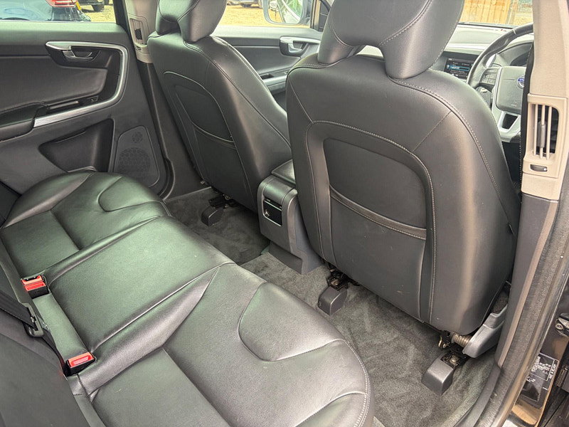 Volvo XC60 2.0 D4 SE Lux Euro 6 (s/s) 5dr 5dr Manual 2026