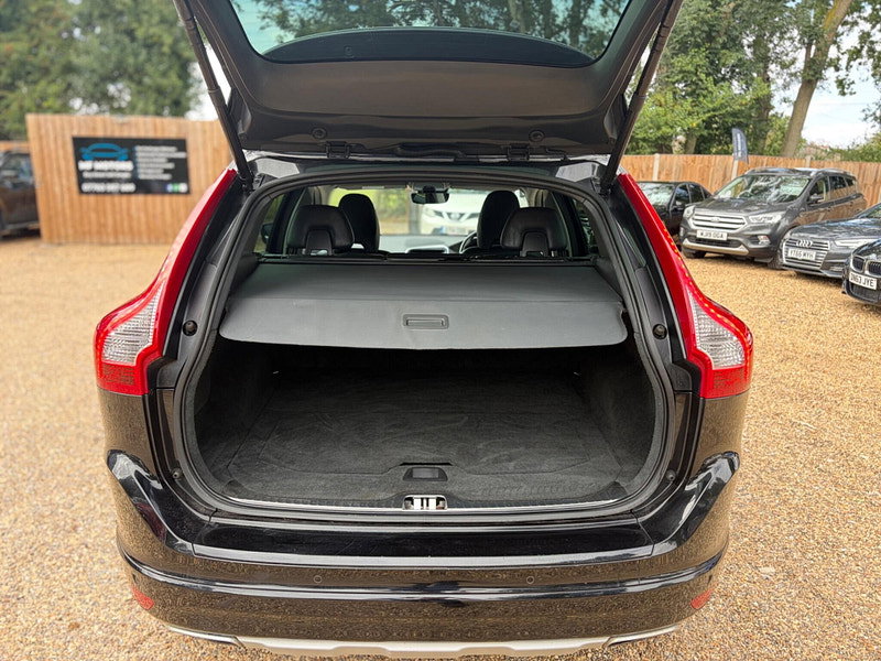 Volvo XC60 2.0 D4 SE Lux Euro 6 (s/s) 5dr 5dr Manual 2026