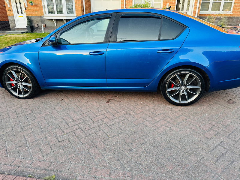 Skoda Octavia 2.0 TDI vRS Hatchback 5dr Diesel DSG Euro 5 (s/s) (184 ps) 5dr Automatic 2026