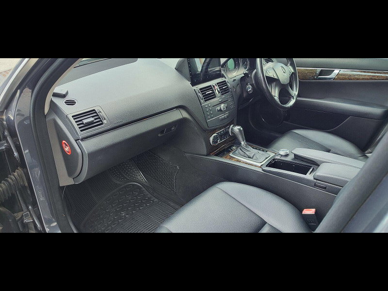 Mercedes-Benz C Class 1.8 C180K Elegance Saloon 4dr Petrol Auto Euro 4 (156 ps) 4dr Automatic 2026