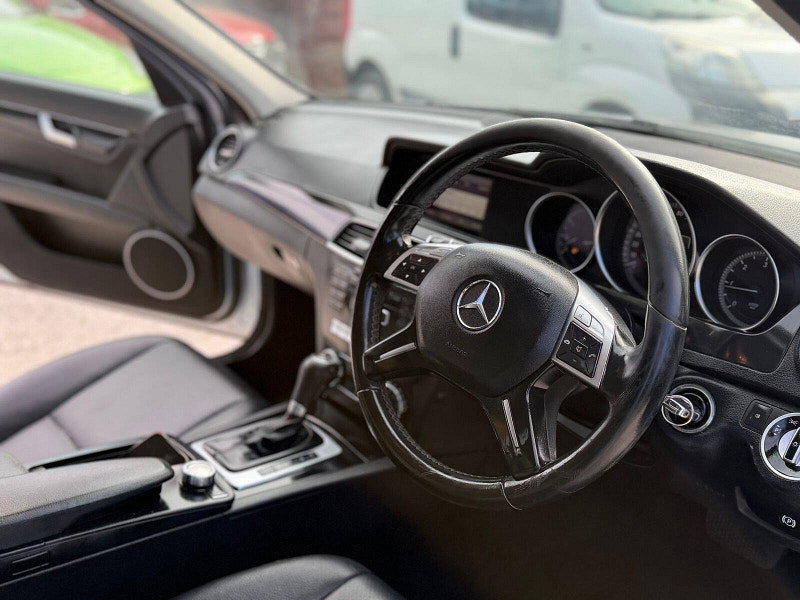 Mercedes-Benz C Class 2.1 C220 CDI BlueEfficiency Executive SE Saloon 4dr Diesel G-Tronic+ Euro 5 (s/s) (170 ps) 4dr Automatic 2026
