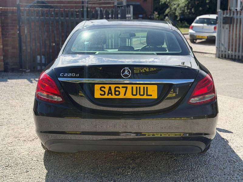 Mercedes-Benz C Class 2.1 C220d SE Executive Edition Saloon 4dr Diesel G-Tronic+ Euro 6 (s/s) (170 ps) 4dr Automatic 2026