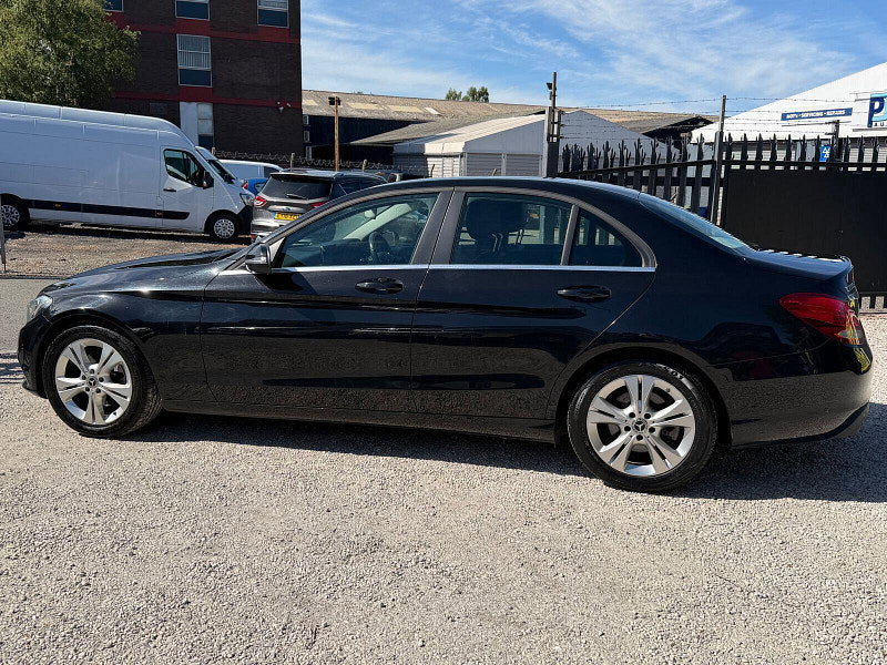 Mercedes-Benz C Class 2.1 C220d SE Executive Edition Saloon 4dr Diesel G-Tronic+ Euro 6 (s/s) (170 ps) 4dr Automatic 2026