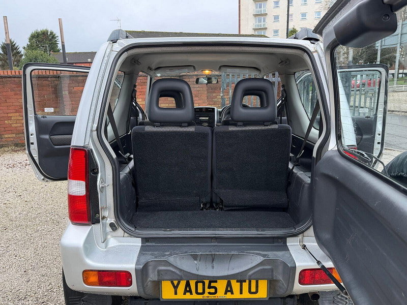 Suzuki Jimny 1.3 JLX SUV 3dr Petrol Manual (174 g/km, 83 bhp) 3dr Manual 2026