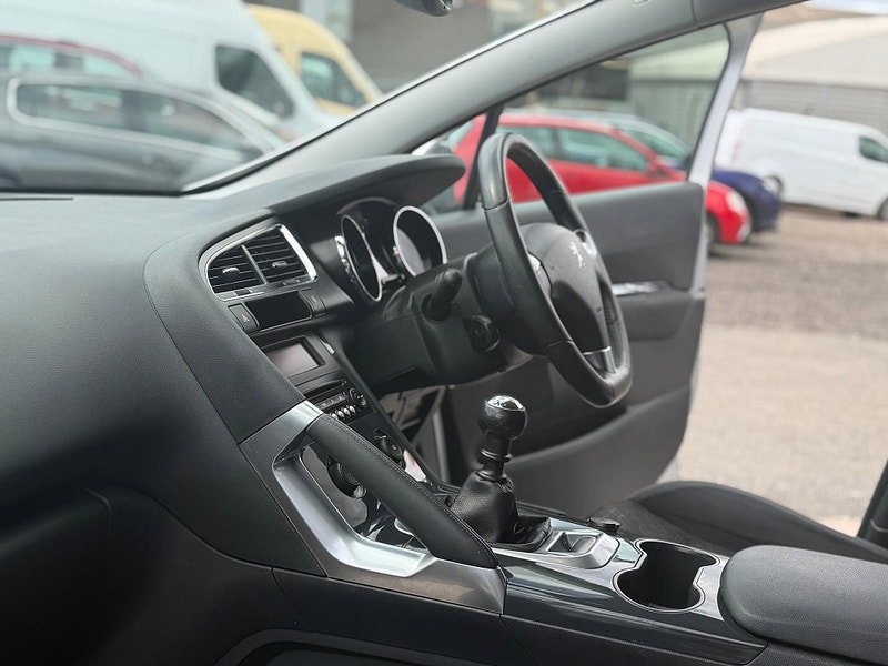 Peugeot 3008 1.6 HDi Active SUV 5dr Diesel Manual Euro 5 (115 ps) 5dr Manual 2026