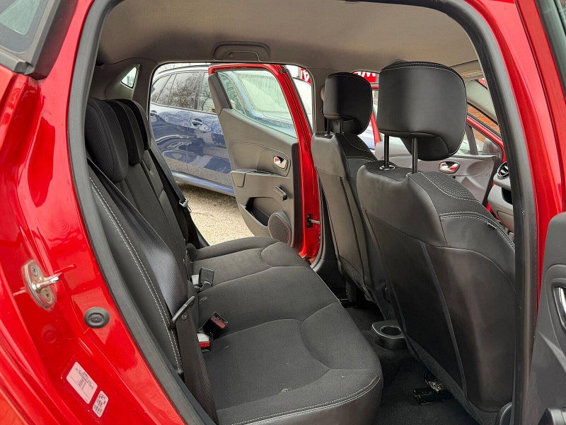 Renault Clio 1.2 16V Dynamique MediaNav Hatchback 5dr Petrol Manual Euro 5 (75 ps) 5dr Manual 2026