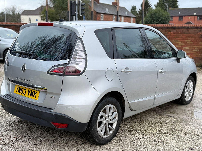 Renault Scenic 1.5 dCi ENERGY Dynamique TomTom MPV 5dr Diesel Manual Euro 5 (s/s) (110 ps) 5dr Manual 2026