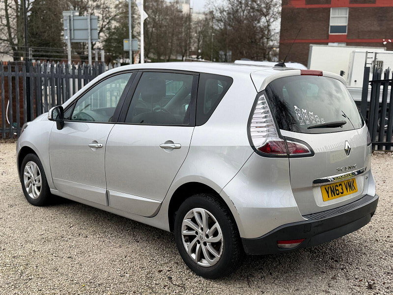 Renault Scenic 1.5 dCi ENERGY Dynamique TomTom MPV 5dr Diesel Manual Euro 5 (s/s) (110 ps) 5dr Manual 2026