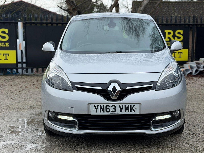 Renault Scenic 1.5 dCi ENERGY Dynamique TomTom MPV 5dr Diesel Manual Euro 5 (s/s) (110 ps) 5dr Manual 2026