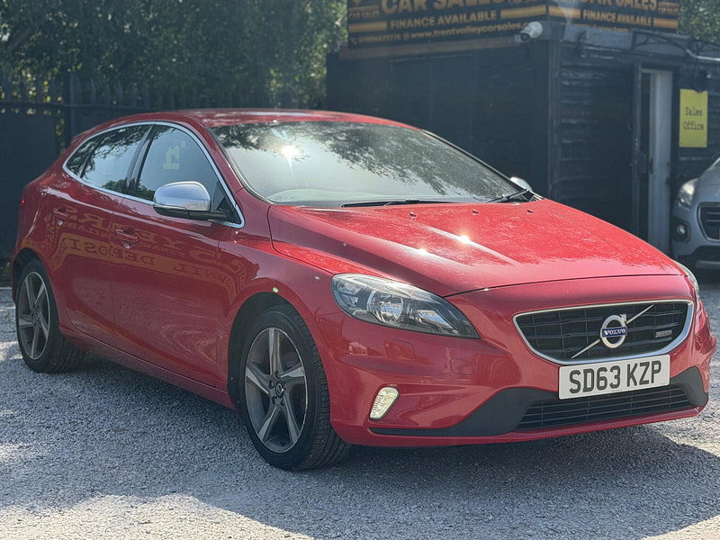 Volvo V40 1.6 D2 R-Design Hatchback 5dr Diesel Manual Euro 5 (s/s) (115 ps) 5dr Manual 2026