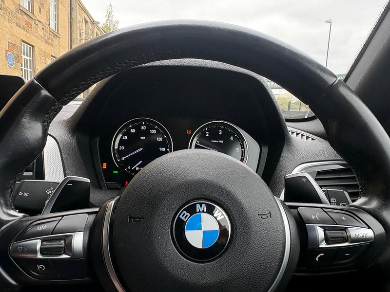BMW 1 Series 2.0 120d M Sport Shadow Edition Auto xDrive Euro 6 (s/s) 5dr