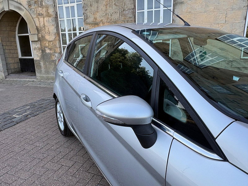 Ford Fiesta 1.25 Zetec Euro 5 5dr