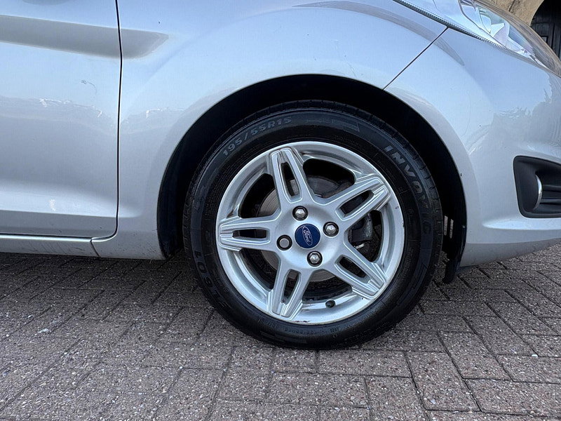 Ford Fiesta 1.25 Zetec Euro 5 5dr