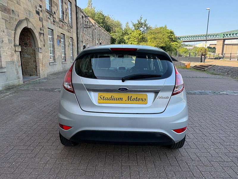 Ford Fiesta 1.25 Zetec Euro 5 5dr