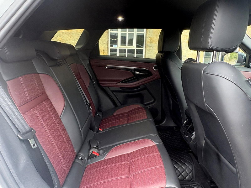 Land Rover Range Rover Evoque 1.5 P300e 12.2kWh R-Dynamic HSE Auto 4WD Euro 6 (s/s) 5dr