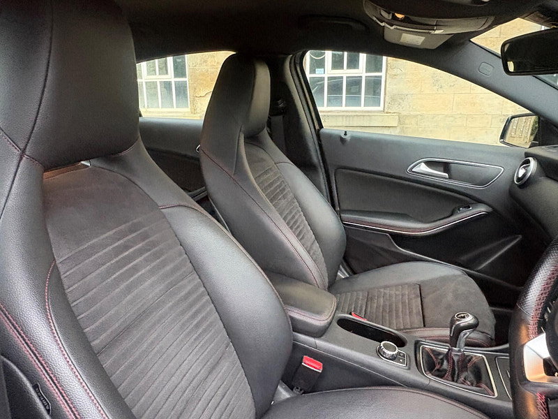 Mercedes-Benz A Class 1.5 A180d AMG Line (Executive) Euro 6 (s/s) 5dr