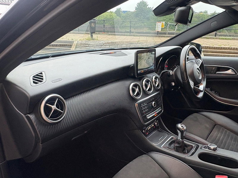 Mercedes-Benz A Class 1.5 A180d AMG Line (Executive) Euro 6 (s/s) 5dr