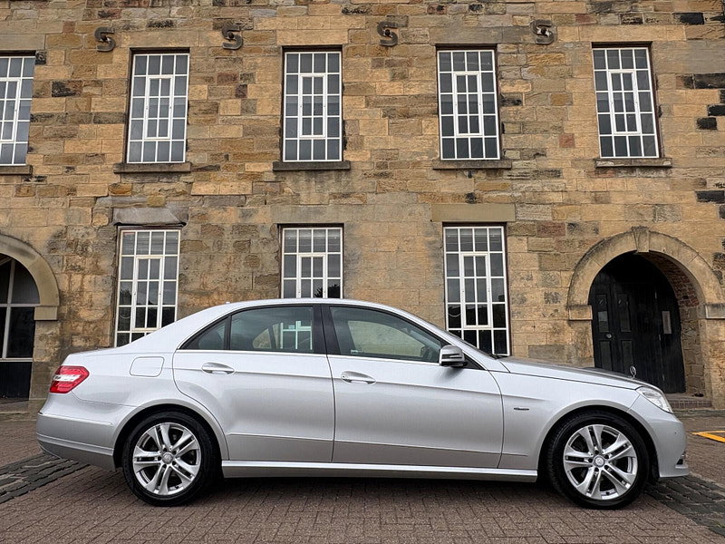 Mercedes-Benz E Class 2.1 E220 CDI BlueEfficiency Executive SE G-Tronic+ Euro 5 (s/s) 4dr