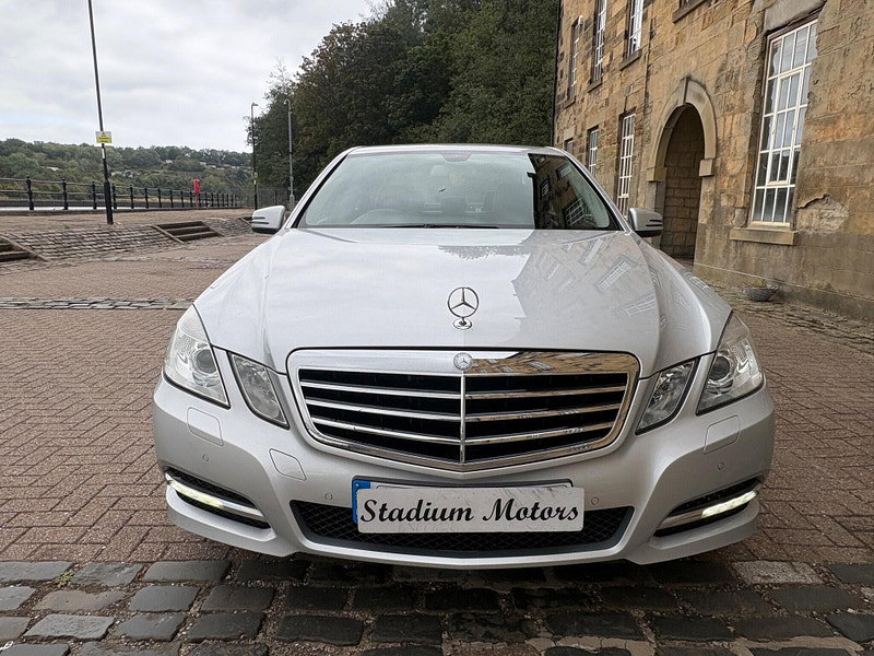 Mercedes-Benz E Class 2.1 E220 CDI BlueEfficiency Executive SE G-Tronic+ Euro 5 (s/s) 4dr