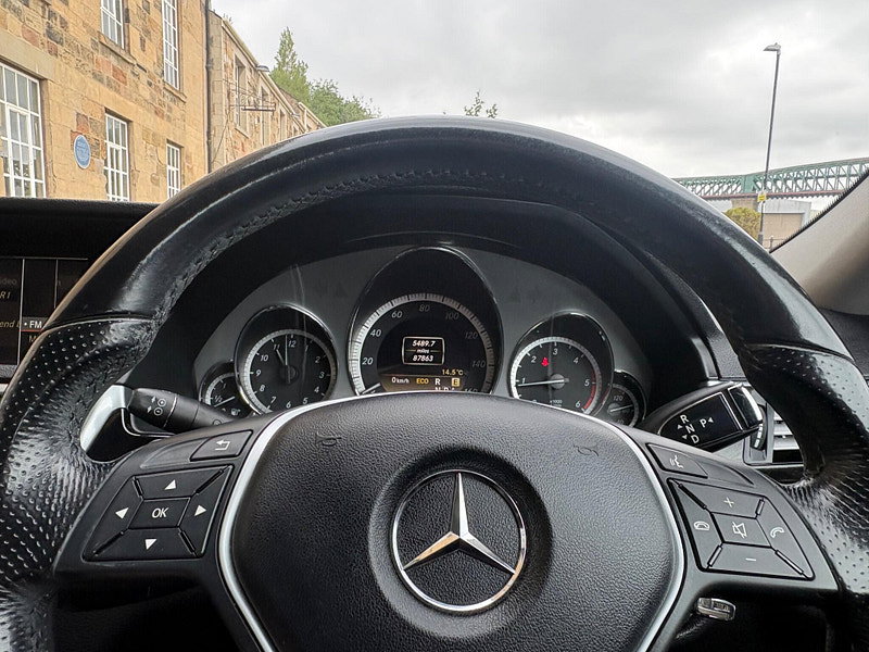 Mercedes-Benz E Class 2.1 E220 CDI BlueEfficiency Executive SE G-Tronic+ Euro 5 (s/s) 4dr