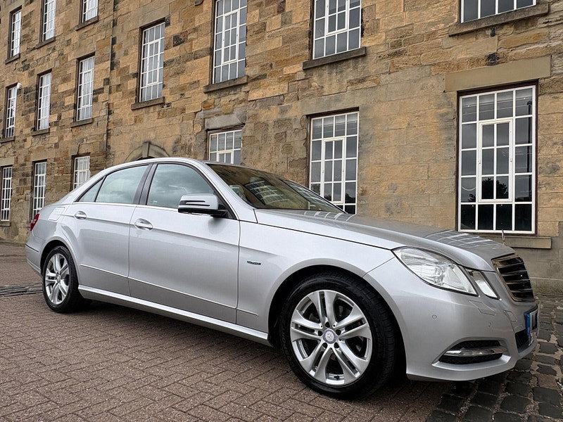 Mercedes-Benz E Class 2.1 E220 CDI BlueEfficiency Executive SE G-Tronic+ Euro 5 (s/s) 4dr