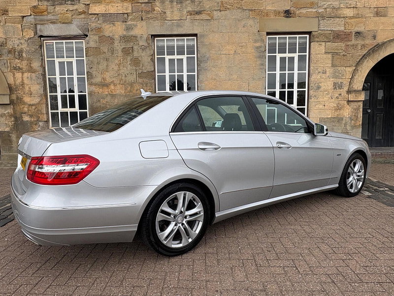 Mercedes-Benz E Class 2.1 E220 CDI BlueEfficiency Executive SE G-Tronic+ Euro 5 (s/s) 4dr