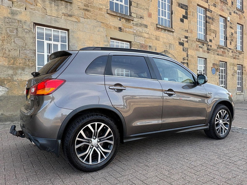 Mitsubishi ASX 2.2 DI-D 4 Auto 4WD Euro 6 5dr