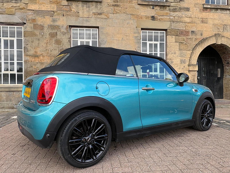 MINI Convertible 1.5 Cooper Euro 6 (s/s) 2dr