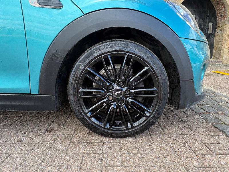 MINI Convertible 1.5 Cooper Euro 6 (s/s) 2dr