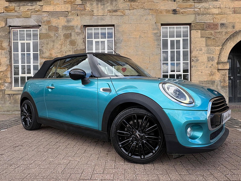 MINI Convertible 1.5 Cooper Euro 6 (s/s) 2dr