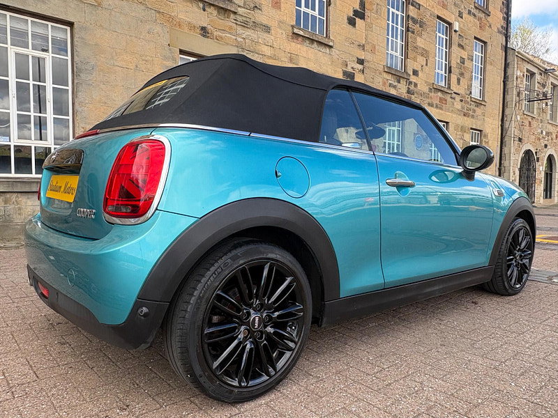 MINI Convertible 1.5 Cooper Euro 6 (s/s) 2dr
