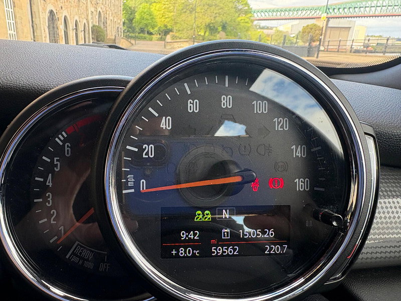 MINI Convertible 1.5 Cooper Euro 6 (s/s) 2dr