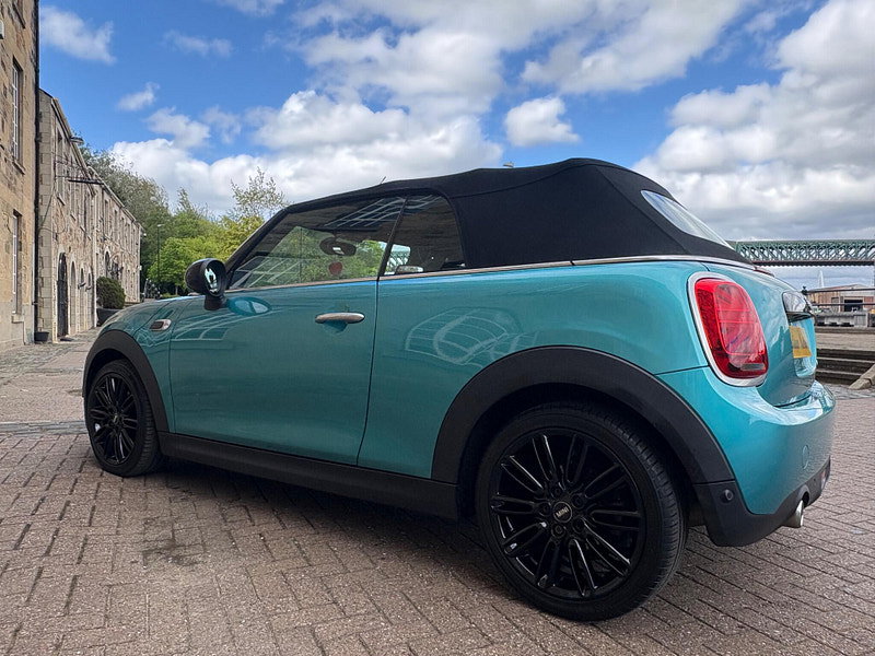 MINI Convertible 1.5 Cooper Euro 6 (s/s) 2dr