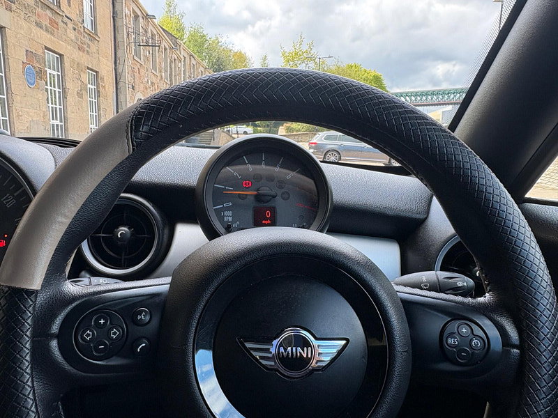 MINI Coupe 1.6 Cooper Euro 6 (s/s) 2dr