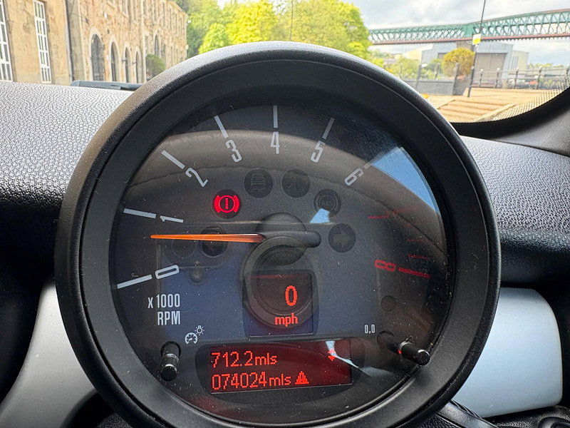 MINI Coupe 1.6 Cooper Euro 6 (s/s) 2dr