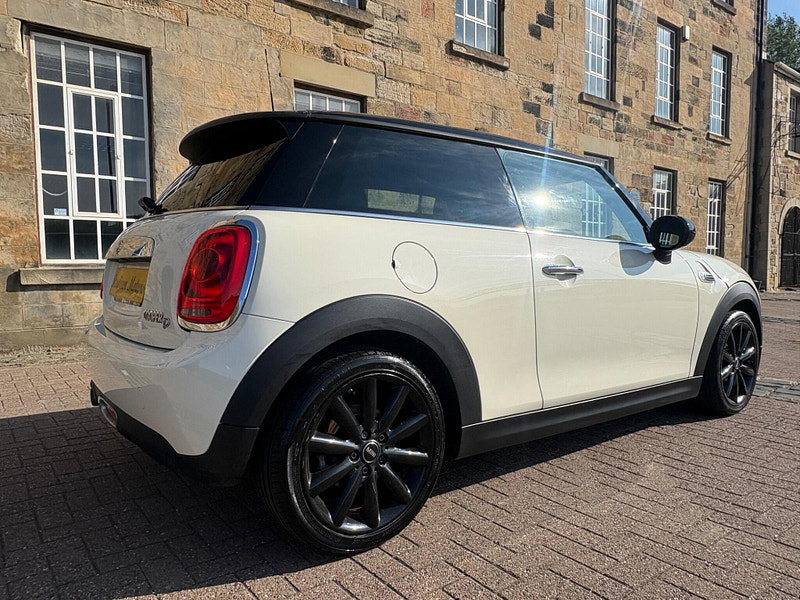 MINI Hatch 1.5 Cooper D Auto Euro 6 (s/s) 3dr