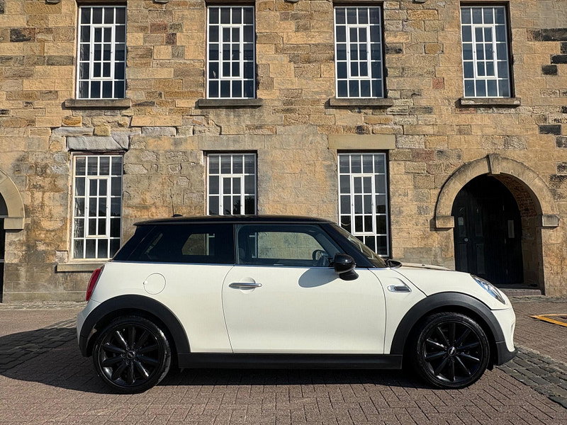 MINI Hatch 1.5 Cooper D Auto Euro 6 (s/s) 3dr