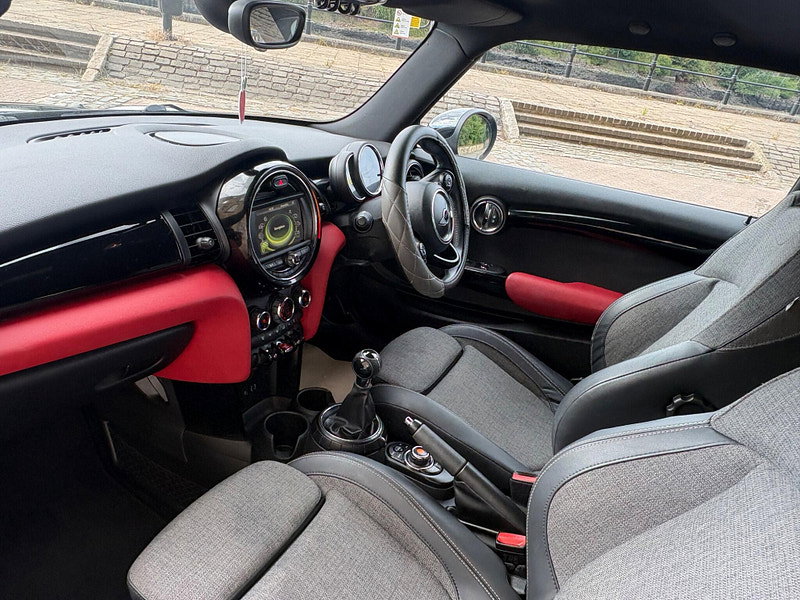 MINI Hatch 1.5 Cooper Euro 6 (s/s) 3dr