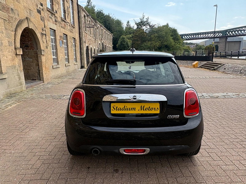 MINI Hatch 1.5 Cooper Euro 6 (s/s) 3dr