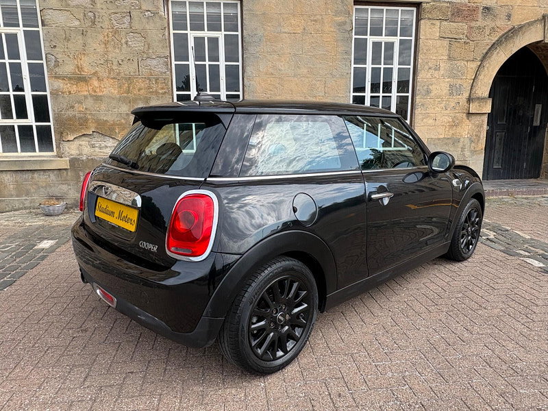 MINI Hatch 1.5 Cooper Euro 6 (s/s) 3dr