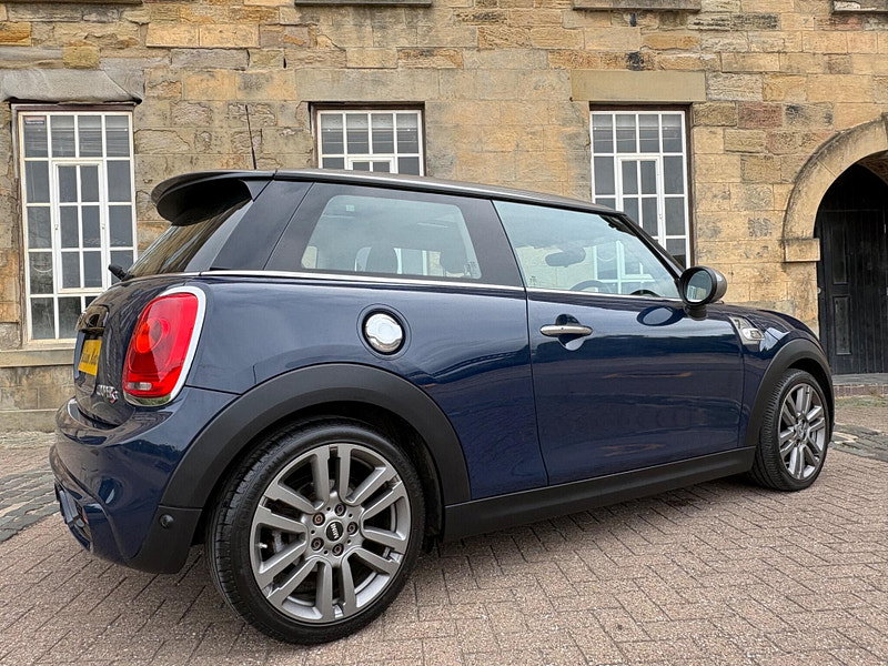 MINI Hatch 2.0 Cooper S Seven Auto Euro 6 (s/s) 3dr
