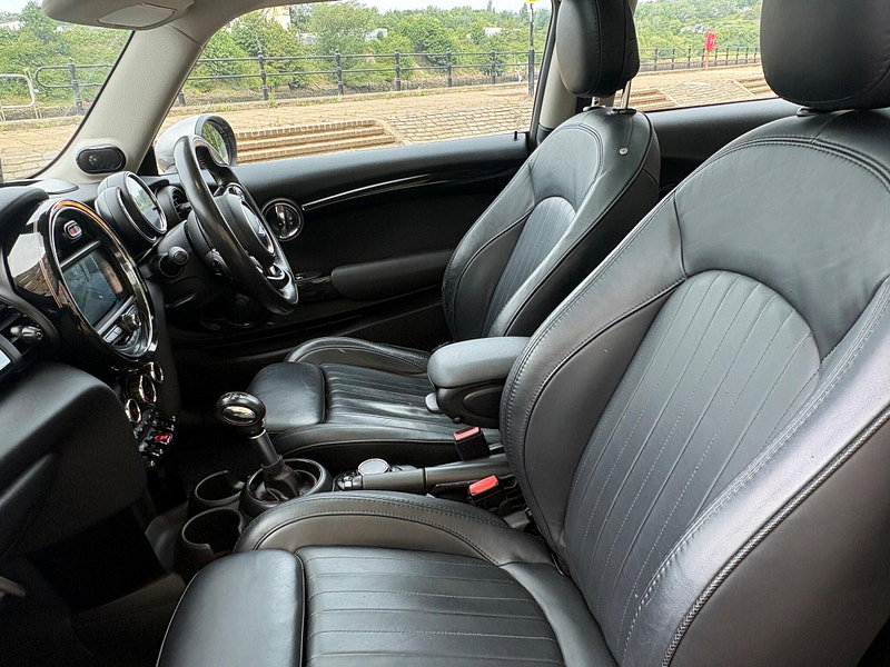 MINI Hatch 2.0 Cooper S Seven Auto Euro 6 (s/s) 3dr