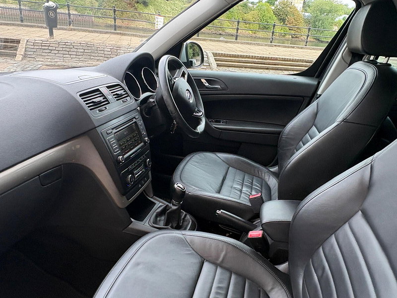 Skoda Yeti 2.0 TDI Elegance Outdoor 4WD Euro 5 5dr