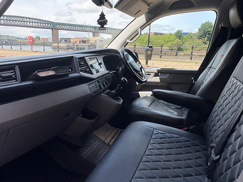 Volkswagen Transporter 2.0 TDI T28 Highline FWD SWB Euro 6 (s/s) 5dr